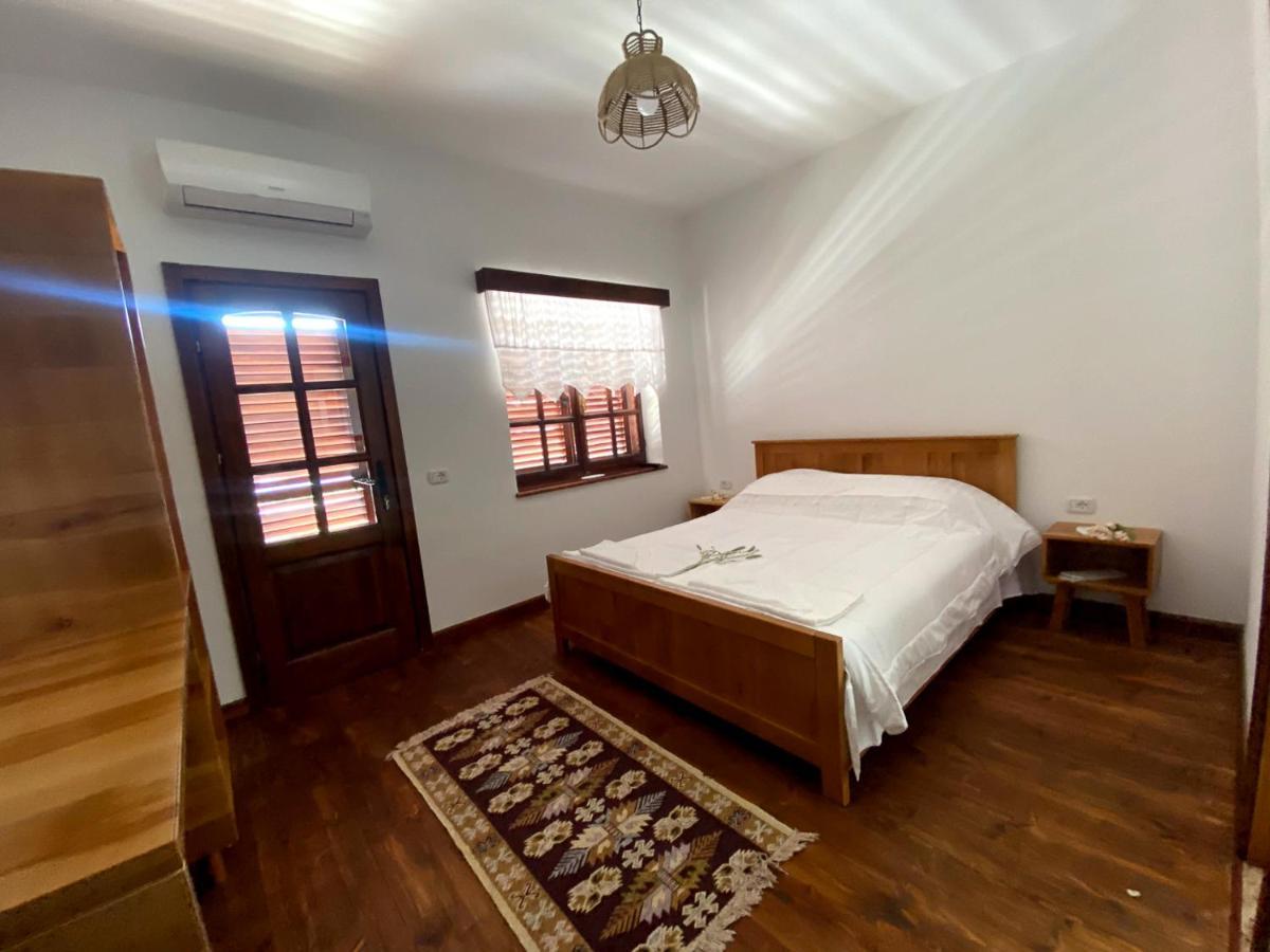 Nena Dashuri Agroturizem Peshkopi Exteriör bild