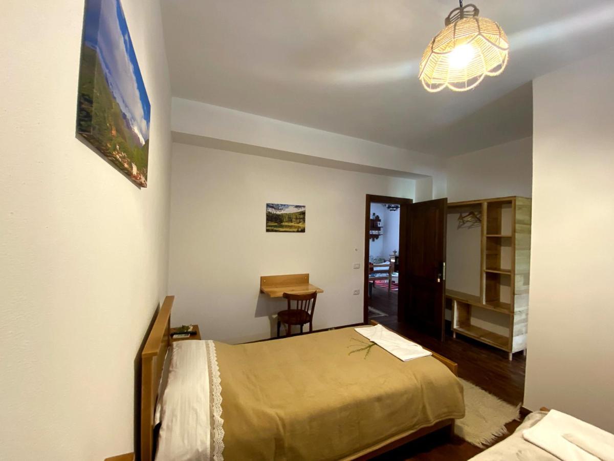 Nena Dashuri Agroturizem Peshkopi Exteriör bild
